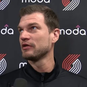 爱游戏中国官网-斯普利特：杨瀚森身体素质正变得更好，体能正变得更加充沛